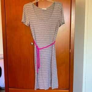 Calvin Klein light weight stretch T-shirt dress. Grey, magenta stripes, ropebelt